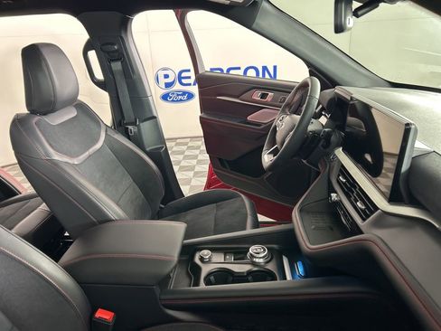 Used 2025 Ford Explorer ST w/ Sun And Sound Package image 26