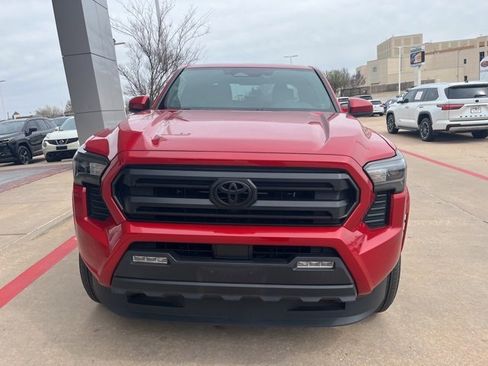 Used 2024 Toyota Tacoma SR5 image 4