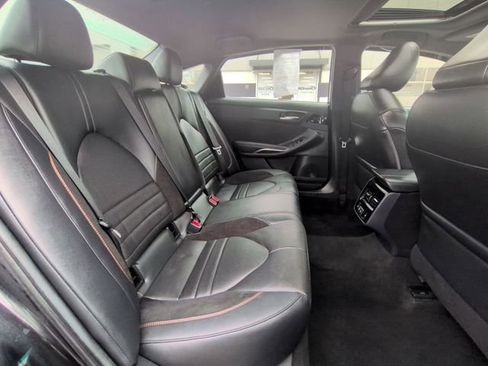 Used 2021 Toyota Avalon Touring image 28
