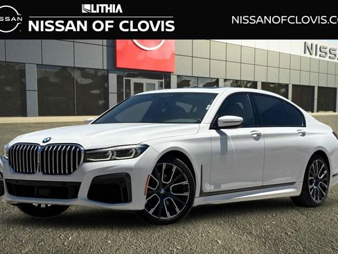 Used 2022 BMW 740i w/ M Sport Package RWD image 1