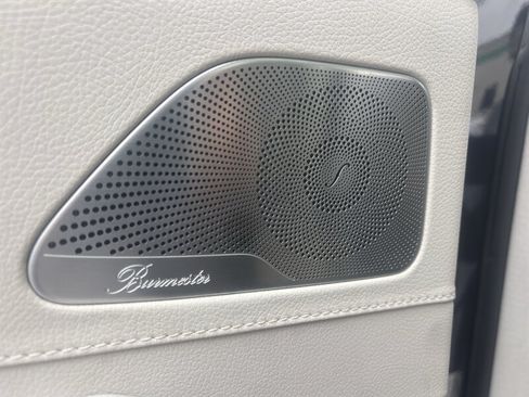 Used 2015 Mercedes-Benz S 550 4MATIC Sedan image 30