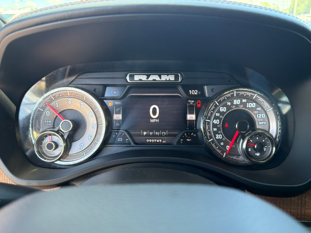 Used 2022 RAM 1500 Limited w/ Body Color Bumper Group AWD/4WD image 26