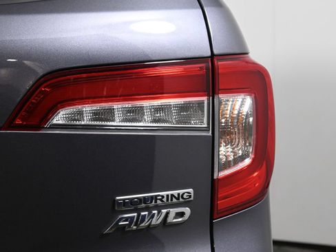 Used 2022 Honda Pilot Touring image 13
