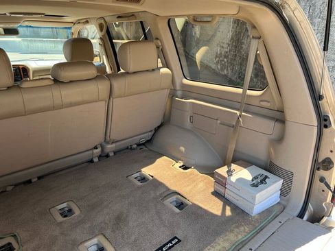 Used 2000 Lexus LX 470 4WD image 44