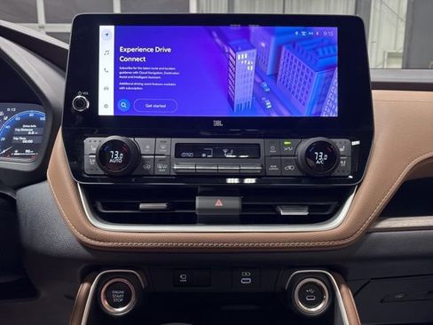 Used 2024 Toyota Grand Highlander Platinum image 11