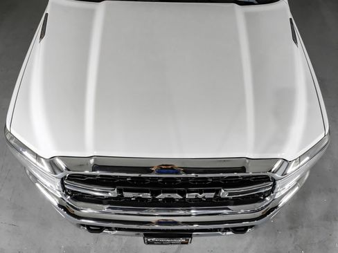 Used 2022 RAM 2500 Tradesman w/ Chrome Appearance Group AWD/4WD image 35