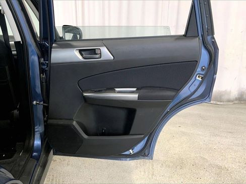 Used 2012 Subaru Forester 2.5X w/ Popular Pkg 3 image 23