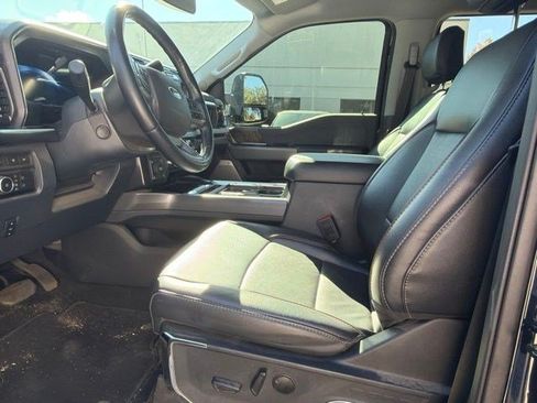 Used 2024 Ford F250 Lariat w/ Sport Appearance Package AWD/4WD image 18
