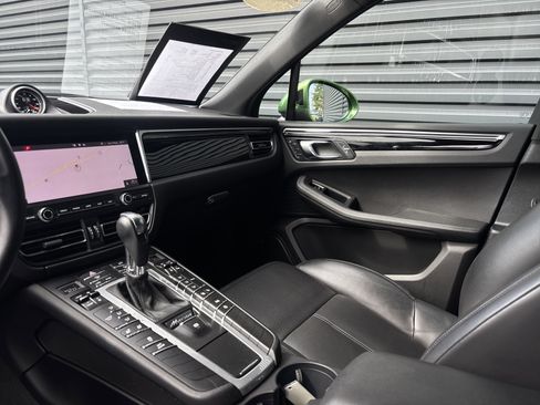 Used 2021 Porsche Macan S AWD/4WD image 11