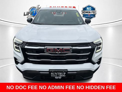 Used 2025 GMC Terrain Elevation w/ Technology Package II AWD/4WD image 9