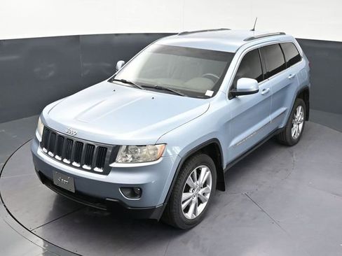 Used 2012 Jeep Grand Cherokee Laredo RWD image 22