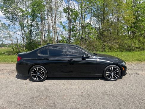 Used 2018 BMW 330i Sedan RWD image 6