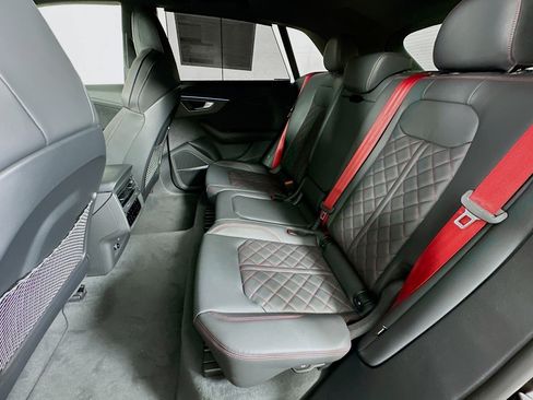 New 2026 Audi SQ8 Prestige AWD/4WD image 9