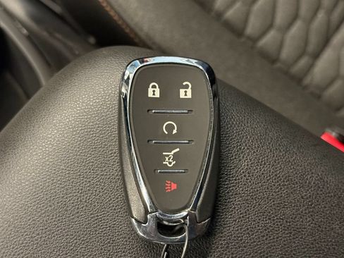 Used 2020 Chevrolet Equinox LT AWD/4WD image 17