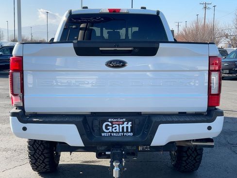 Used 2022 Ford F250 Lariat w/ Lariat Ultimate Package image 5