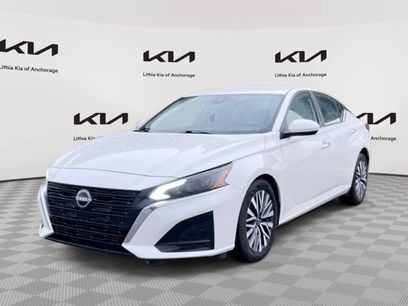 Used 2023 Nissan Altima 2.5 SV