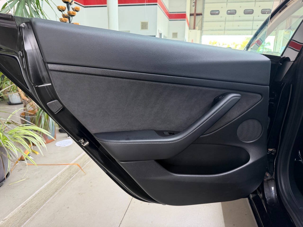 Used 2022 Tesla Model 3 Long Range AWD/4WD image 12