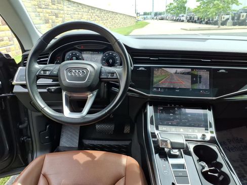 Used 2021 Audi Q8 Premium Plus w/ Premium Plus Package AWD/4WD image 32