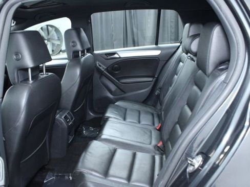 Used 2013 Volkswagen Golf 4-Door image 20