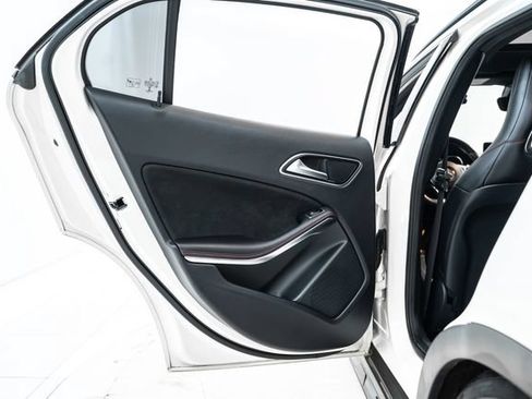 Used 2018 Mercedes-Benz GLA 45 AMG 4MATIC image 18