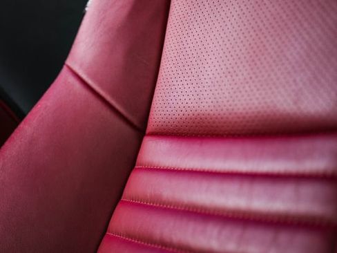 Used 2013 Dodge Challenger R/T Plus image 19