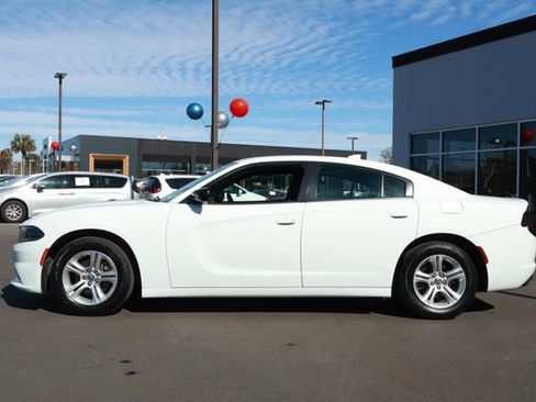 Used 2023 Dodge Charger SXT image 9