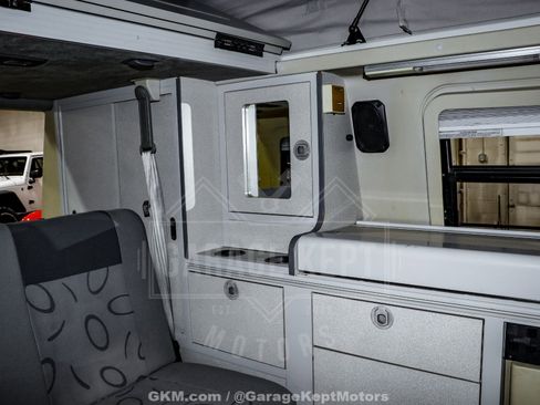 Used 2003 Volkswagen Eurovan MV image 83