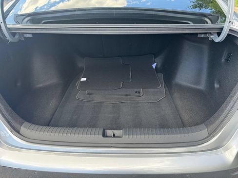 Used 2023 Honda Accord Touring image 16