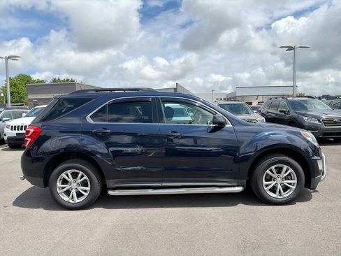 Used 2017 Chevrolet Equinox LT FWD image 14