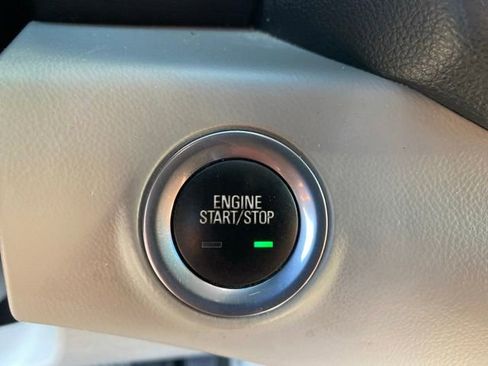 Used 2019 GMC Terrain SLT w/ Preferred Package FWD image 26
