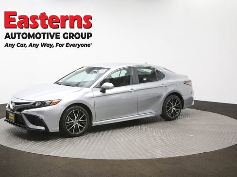 Used 2024 Toyota Camry SE FWD image 60