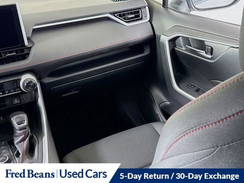 Used 2023 Toyota RAV4 SE w/ Weather & Moonroof Package image 25