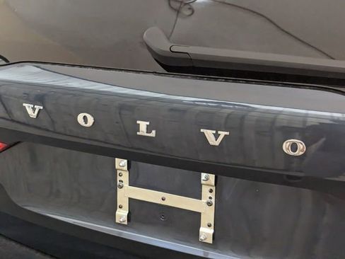 New 2026 Volvo XC60 T8 Core image 12