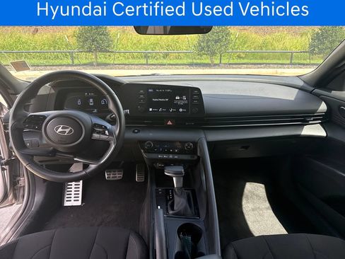 Certified 2025 Hyundai Elantra Sport FWD image 15