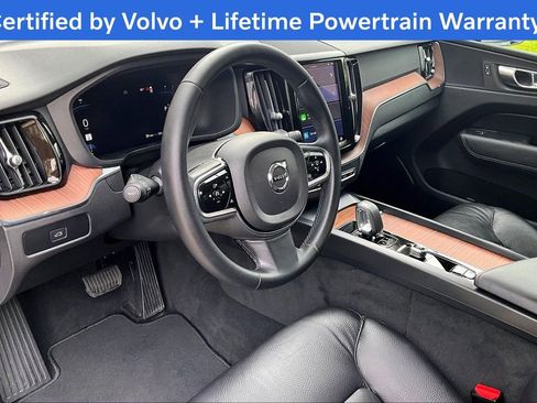 Used 2024 Volvo XC60 B5 Plus w/ Protection Package Premier image 17