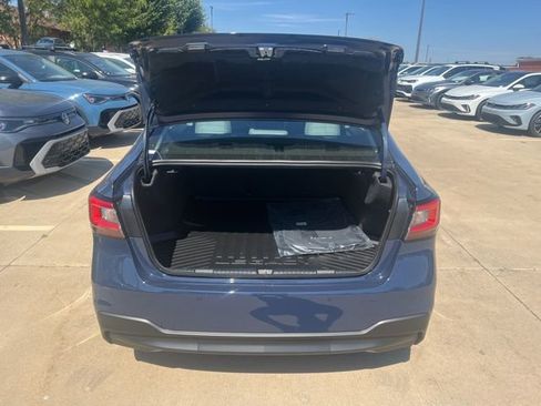 New 2025 Subaru Legacy Limited image 9