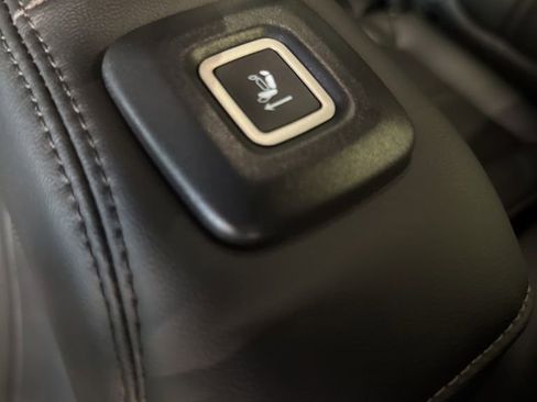 New 2026 Jeep Grand Wagoneer Upland w/ Quick Order Packge 29V Upland image 17