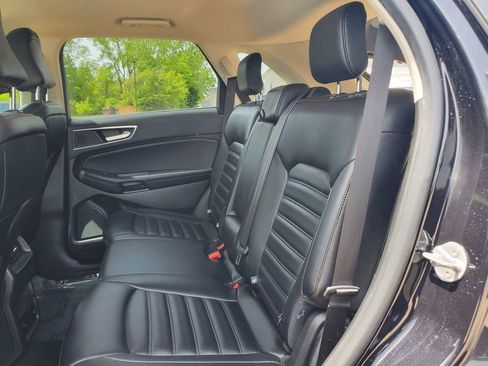 Used 2023 Ford Edge SEL w/ Convenience Package AWD/4WD image 9