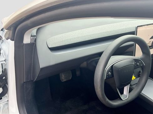 Used 2025 Tesla Model 3 Long Range RWD image 10