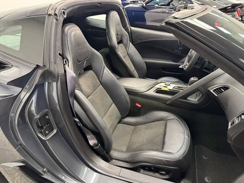 Used 2017 Chevrolet Corvette Z06 RWD image 16