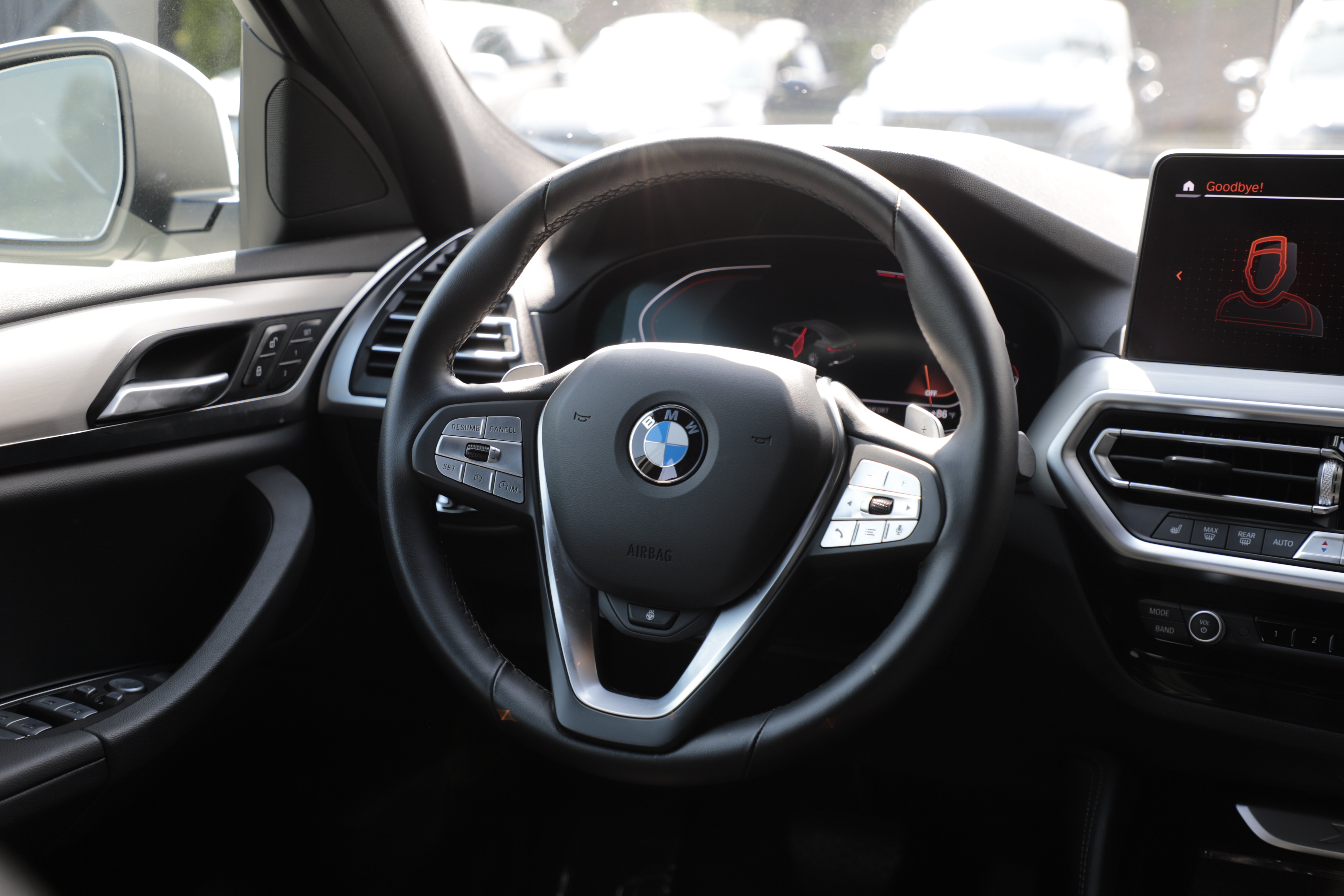 Used 2025 BMW X4 xDrive30i w/ Premium Package AWD/4WD image 18