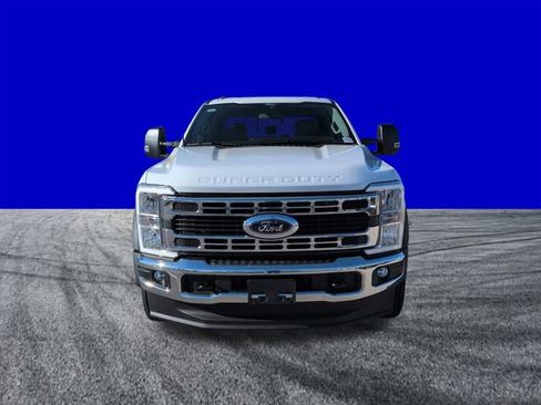 New 2026 Ford F450 XL w/ XL Chrome Package image 9