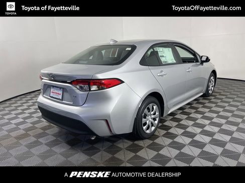 Used 2026 Toyota Corolla LE image 12