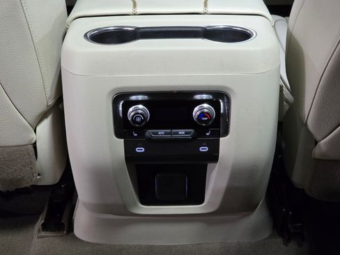 Used 2023 GMC Yukon Denali w/ Max Trailering Package image 17