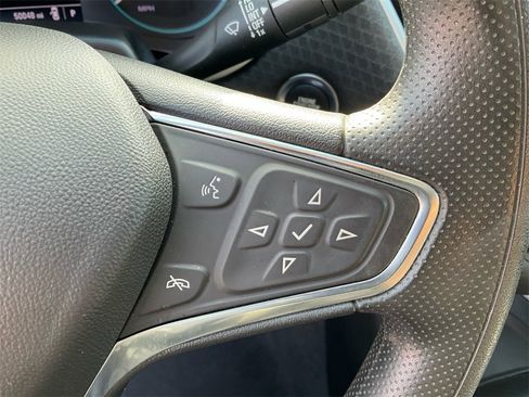 Used 2024 Chevrolet Malibu LT image 28