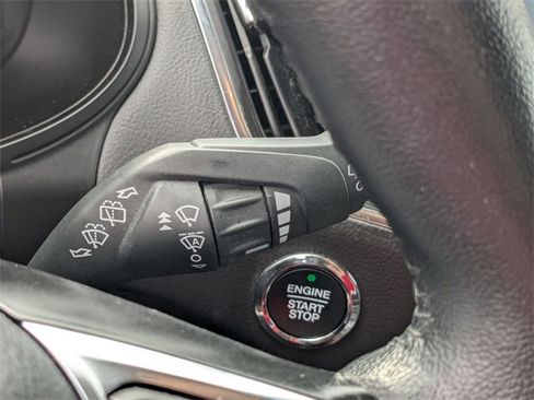 Used 2024 Ford Edge Titanium image 23