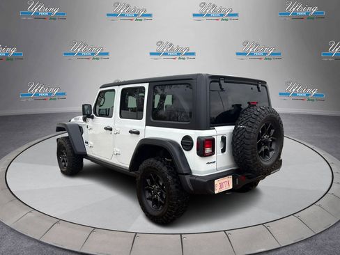 Used 2025 Jeep Wrangler Willys image 5