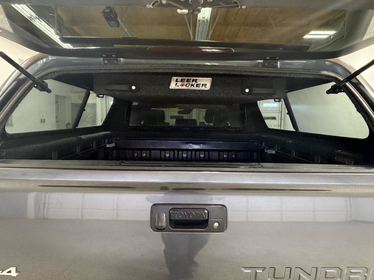 Used 2020 Toyota Tundra Platinum AWD/4WD image 8