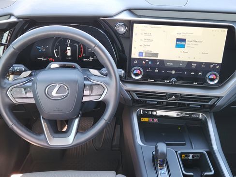 Used 2024 Lexus TX 350 FWD image 33