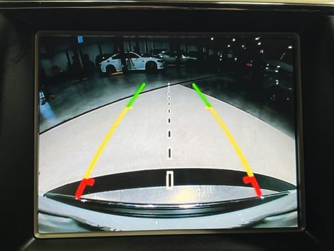 Used 2016 Jeep Grand Cherokee Limited image 11